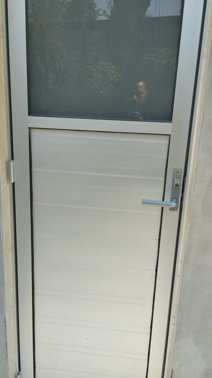 Puerta P33