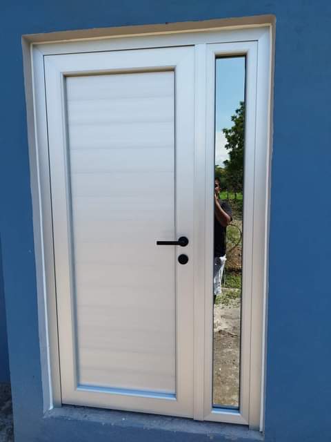 Puerta P61