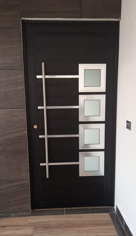 Puerta P8