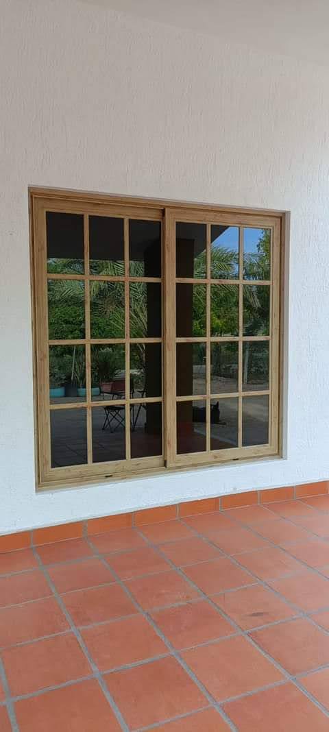 Ventana V6